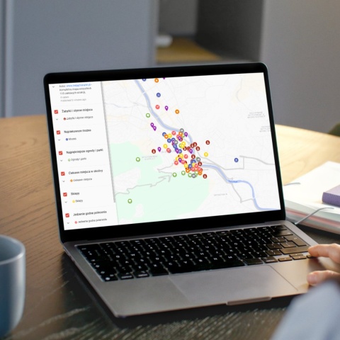 mapa atrakcji Tbilisi na komputerze