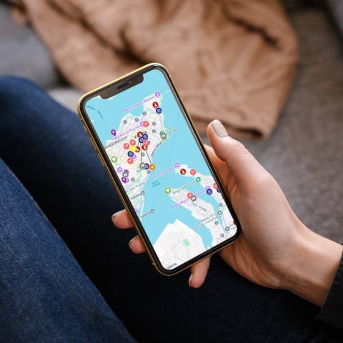 mapa z planem zwiedzania Malty  na telefonie