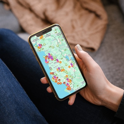 mapa atrakcji Albanii na telefonie
