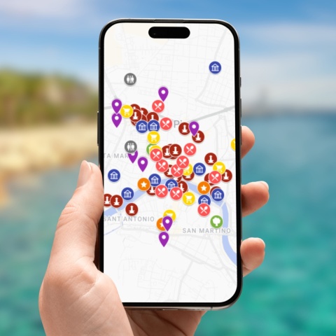 mapa atrakcji Pizy na telefonie