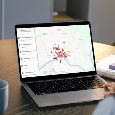 mapa atrakcji Pizy na komputerze