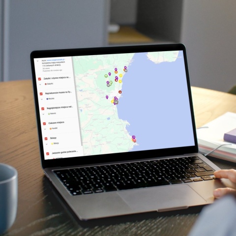 mapa atrakcji Katanii i Syrakuz na komputerze