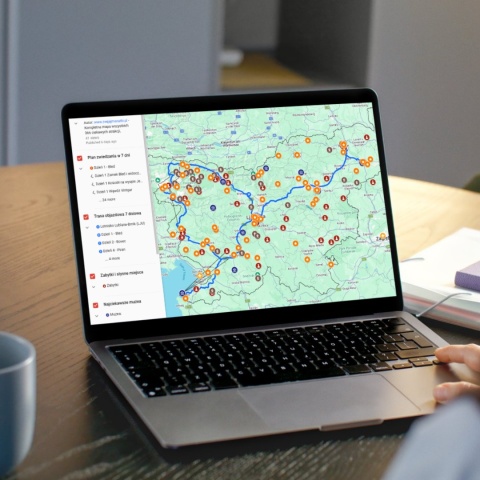 plan zwiedzania Słowenii w 7 dni otwarty na komputerze