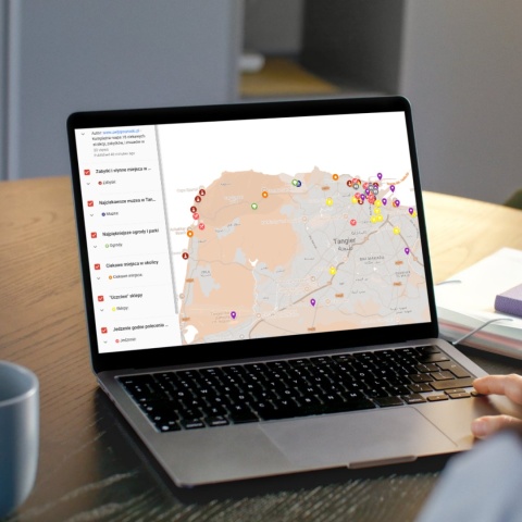 mapa atrakcji Tangeru na komputerze